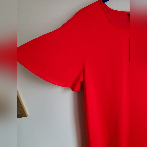 Red dress. Short sleeve. Straight cut. NWT. Medium - Picture 2 of 10